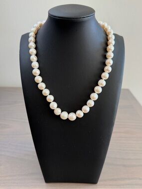 Honora Pearl Necklace - Cream Pearls with Sterling Silver Clasp